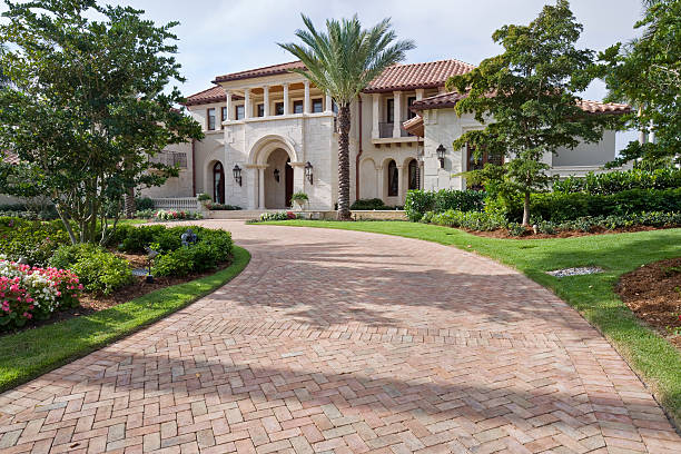 Best Concrete driveway pavers in King Arthur Park, MT